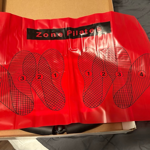 Zone Pilates Body Sculpture System Exercise DVD and Meal Plan. - Picture 5 of 8